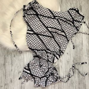 Kids Living Hula romper